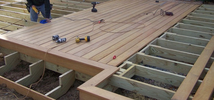 Wood Deck Builders in Compton, CA