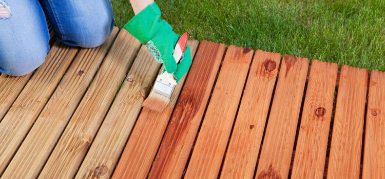 Wood Deck Maintenance in Compton, CA